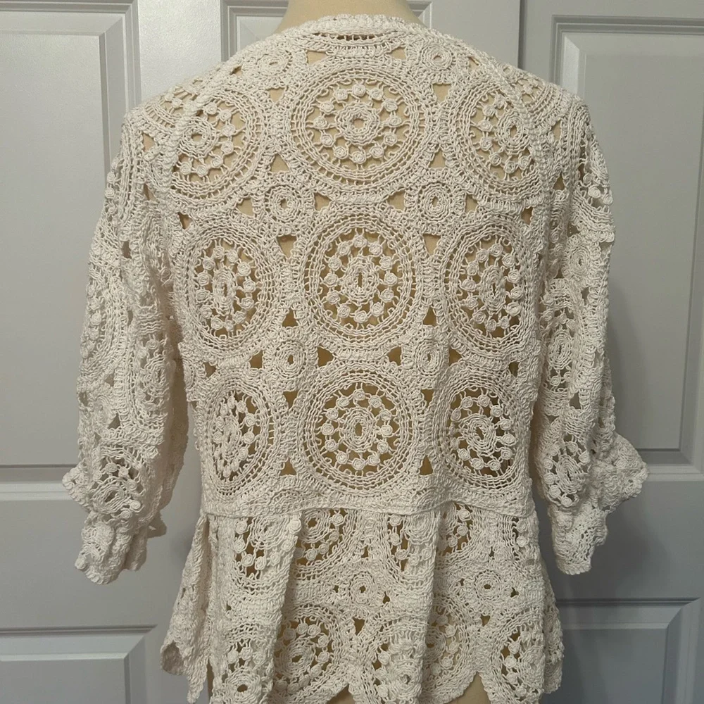 Solitaire Adorable White Crochet Peplum Top 3/4 Sleeves